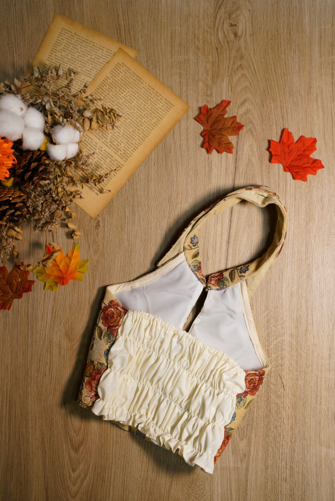 【islet homemade 1.0】Floral fabric vest*Reverse collar style