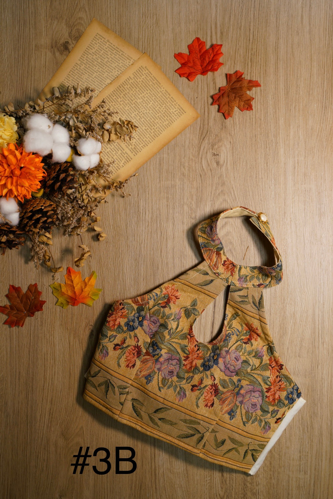【islet homemade 1.0】Floral fabric vest*Reverse collar style