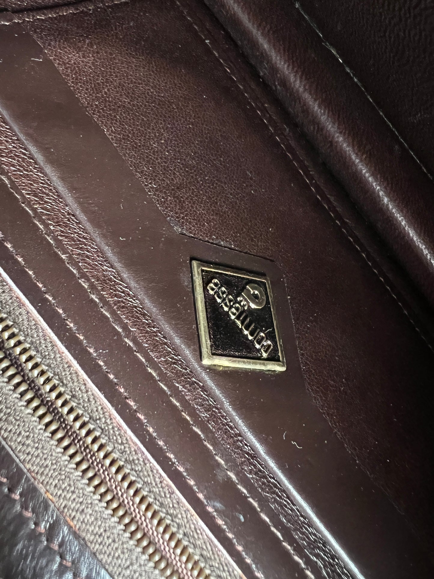 德國牌子 // Comtesse