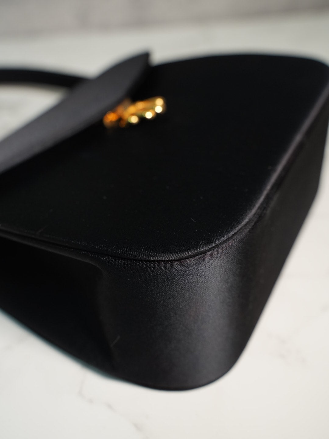 Japanese brand // Ginza Kanematsu black gold buckle