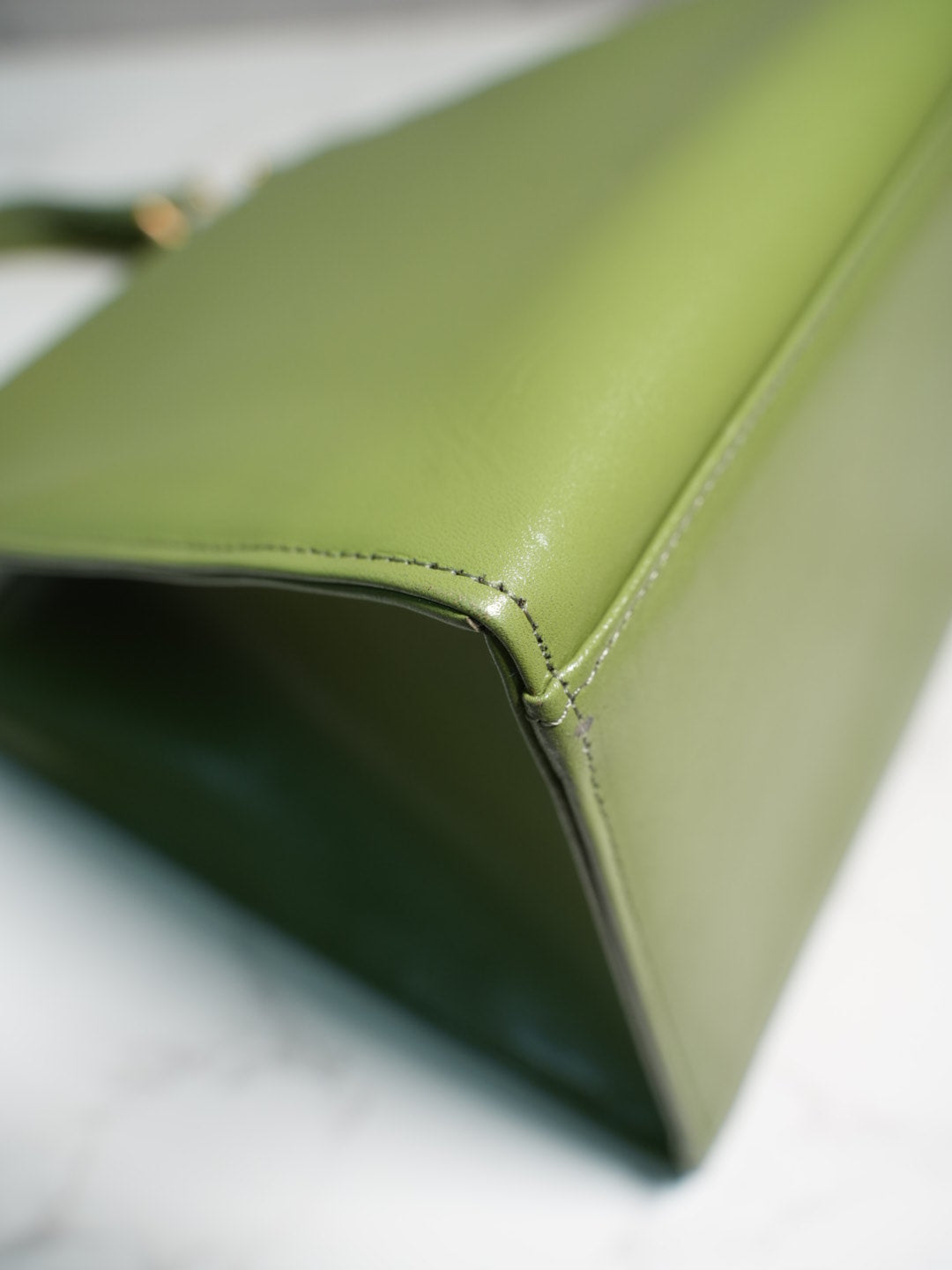 Non-branded // avocado green handbag